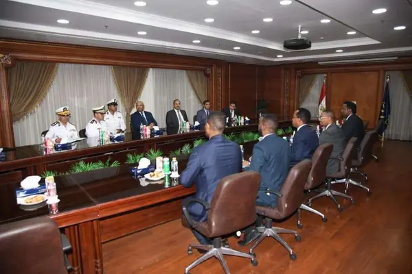 Photo 5 from this article